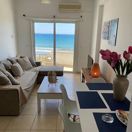 Alex Beach Apartment 31 Larnaca Exterior photo