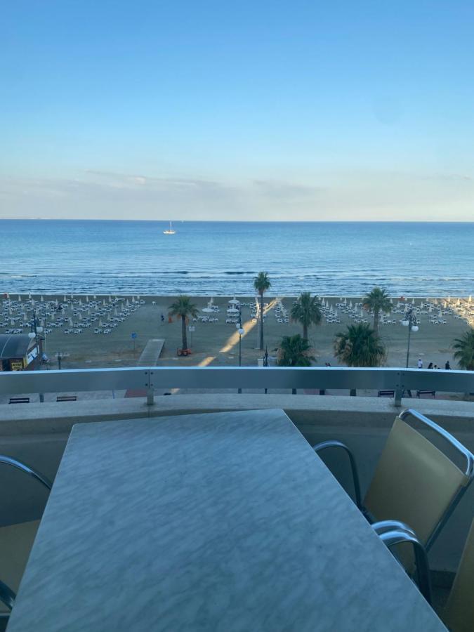 Alex Beach Apartment 31 Larnaca Exterior photo