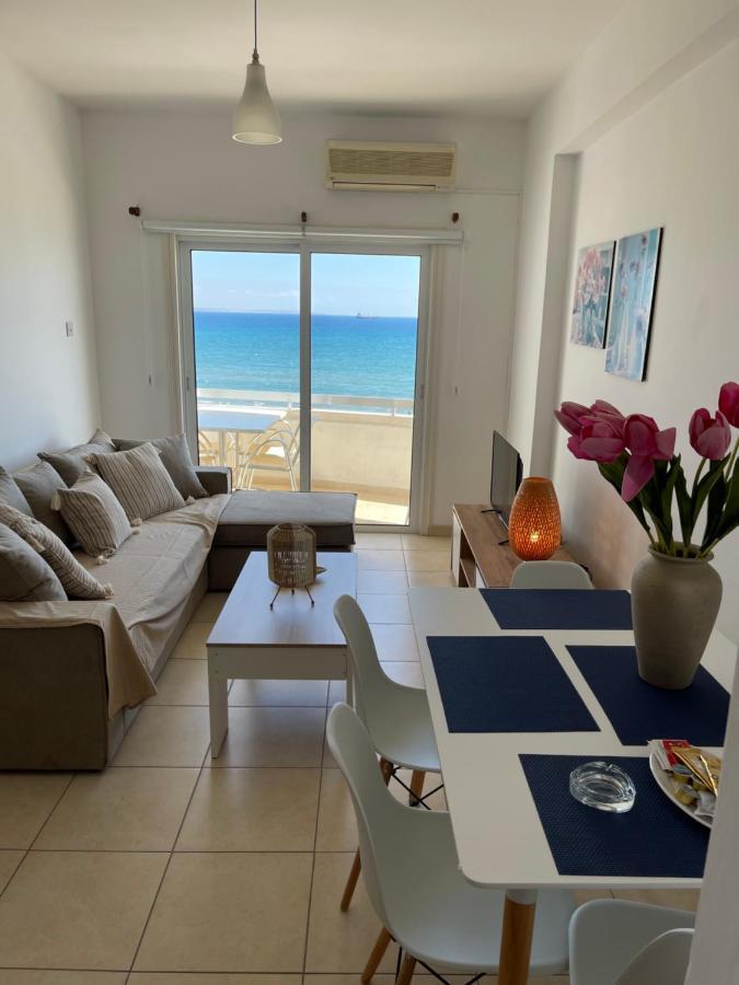Alex Beach Apartment 31 Larnaca Exterior photo