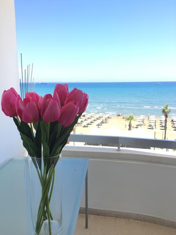 Alex Beach Apartment 31 Larnaca Exterior photo