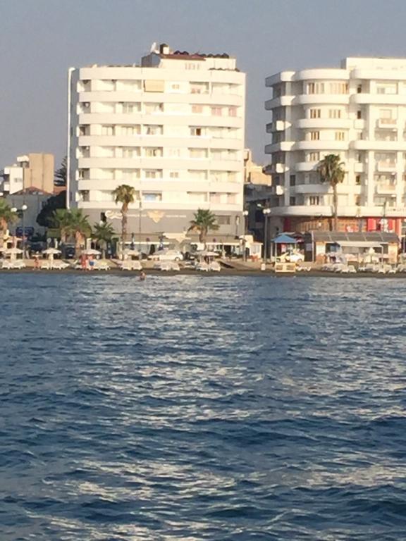 Alex Beach Apartment 31 Larnaca Exterior photo