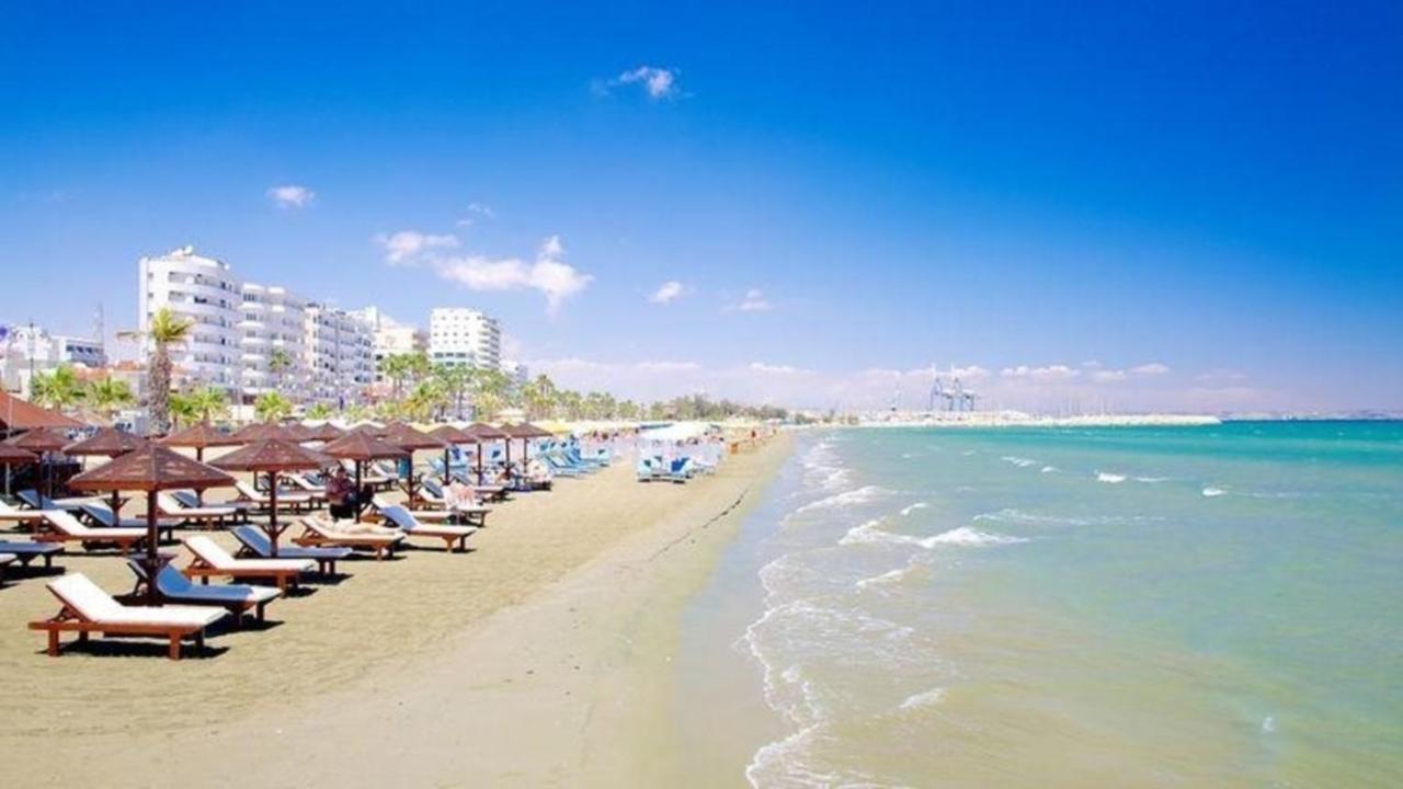 Alex Beach Apartment 31 Larnaca Exterior photo